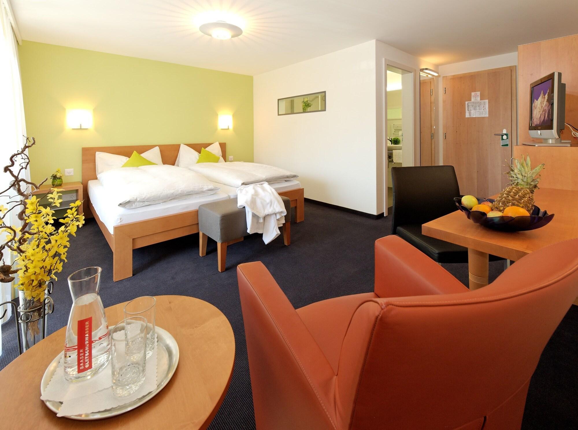Hotel Kristall Saas-Almagell Εξωτερικό φωτογραφία