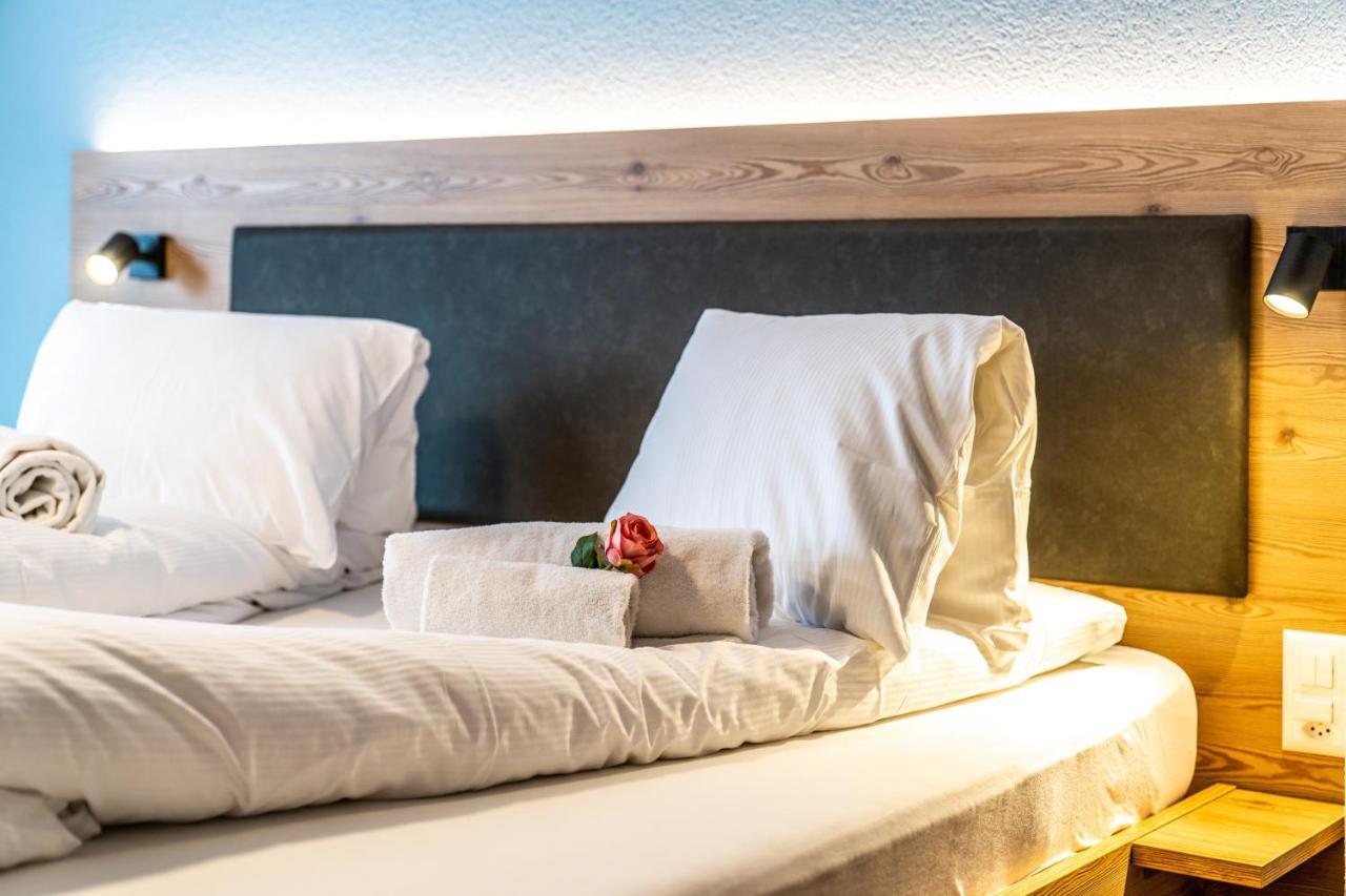 Hotel Kristall Saas-Almagell Εξωτερικό φωτογραφία