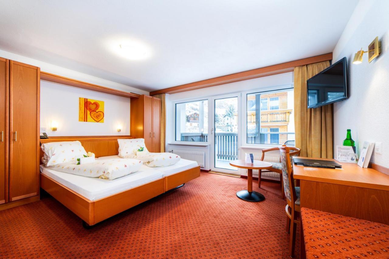 Hotel Kristall Saas-Almagell Εξωτερικό φωτογραφία