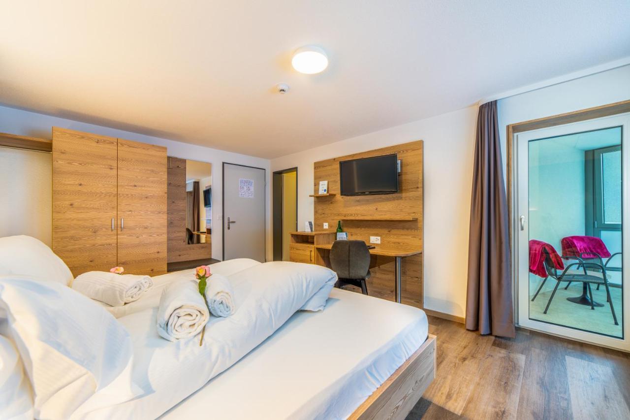 Hotel Kristall Saas-Almagell Εξωτερικό φωτογραφία