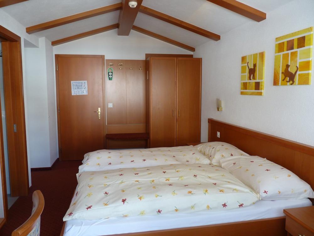 Hotel Kristall Saas-Almagell Εξωτερικό φωτογραφία